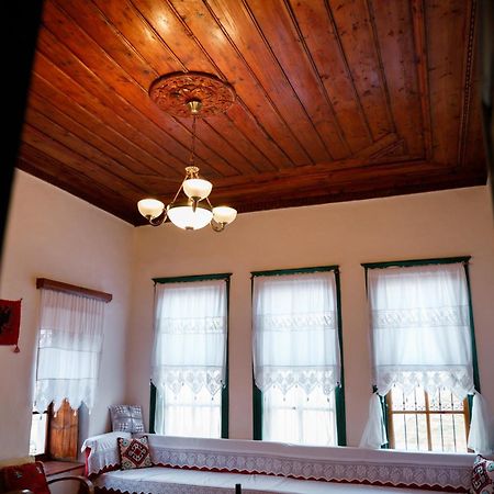Guesthouse 1805 Gjirokastër Dış mekan fotoğraf