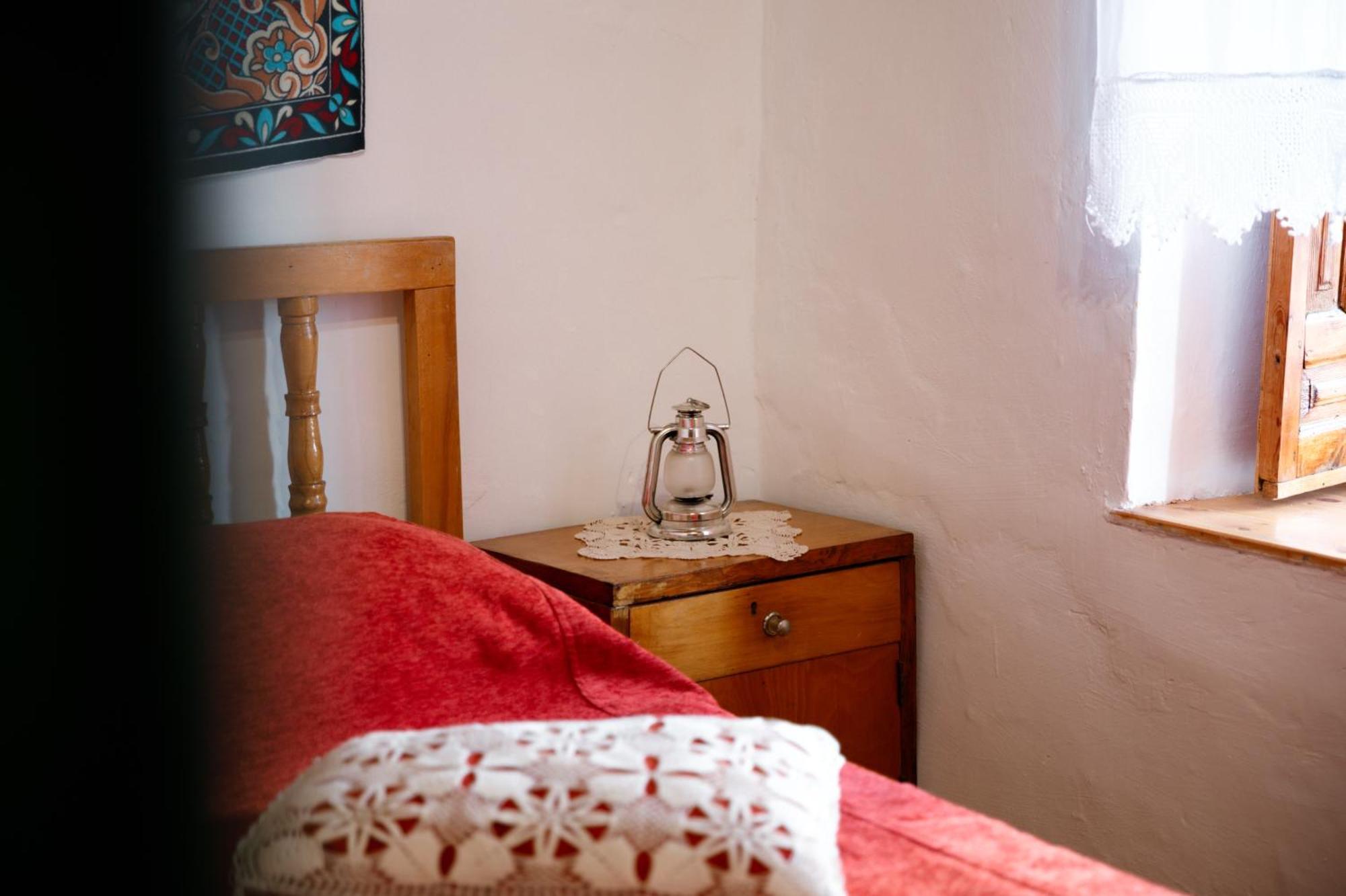 Guesthouse 1805 Gjirokastër Dış mekan fotoğraf