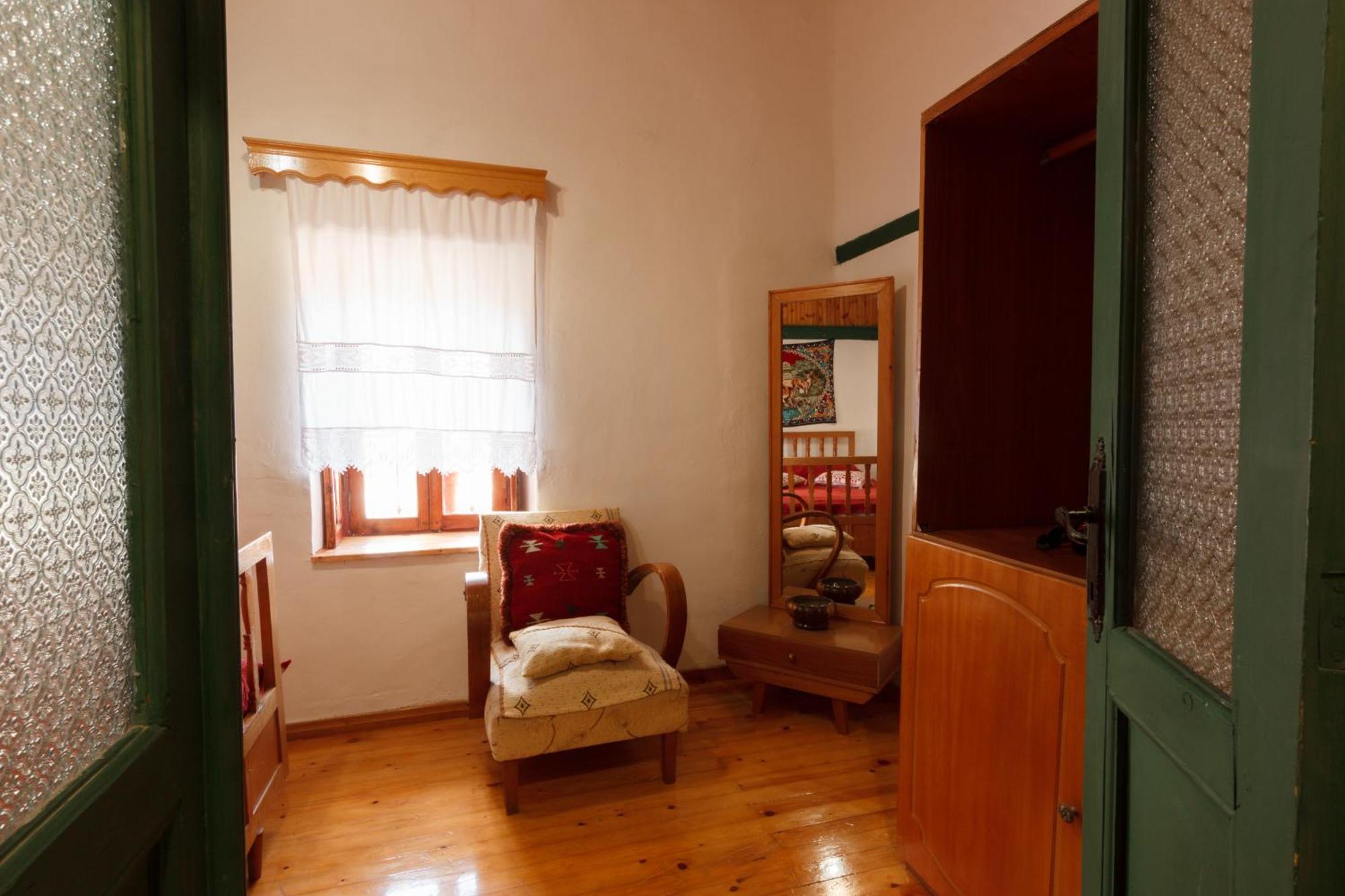 Guesthouse 1805 Gjirokastër Dış mekan fotoğraf