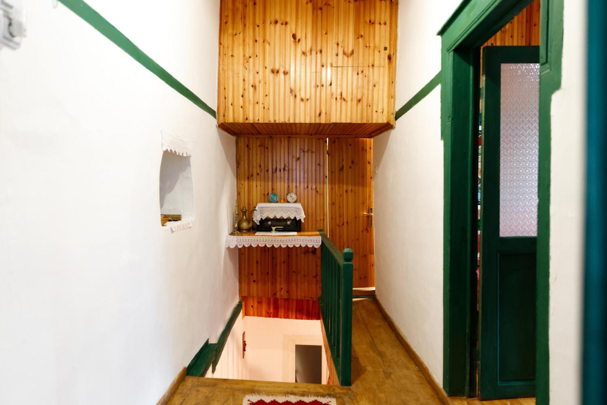 Guesthouse 1805 Gjirokastër Dış mekan fotoğraf