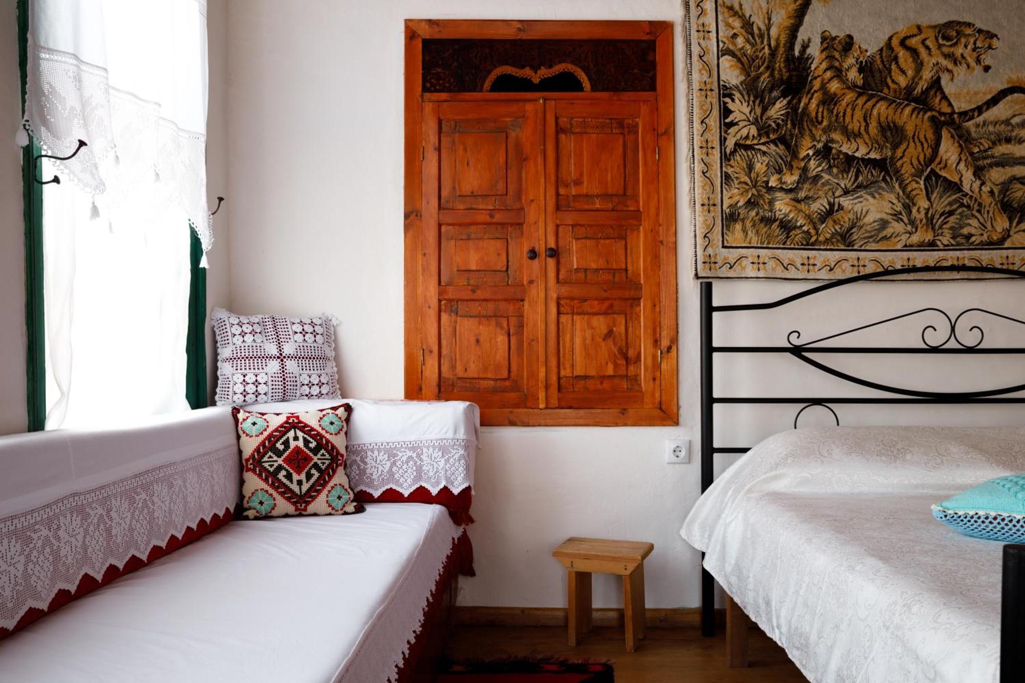 Guesthouse 1805 Gjirokastër Dış mekan fotoğraf