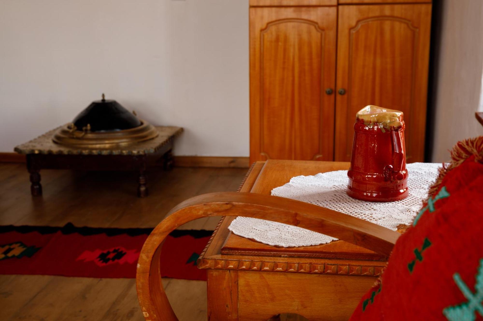 Guesthouse 1805 Gjirokastër Dış mekan fotoğraf