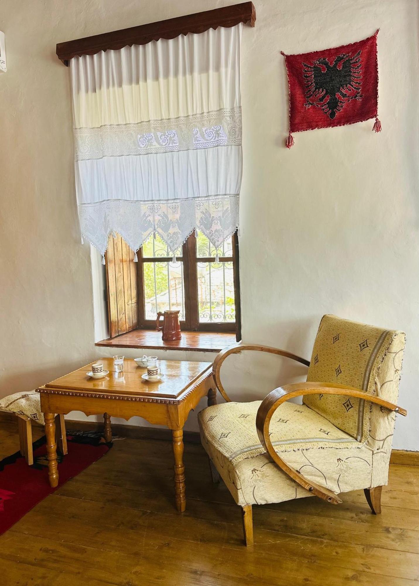 Guesthouse 1805 Gjirokastër Dış mekan fotoğraf